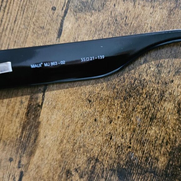 Maui Jim -- TWO STEPS -- MINT !!! - Picture 5 of 5
